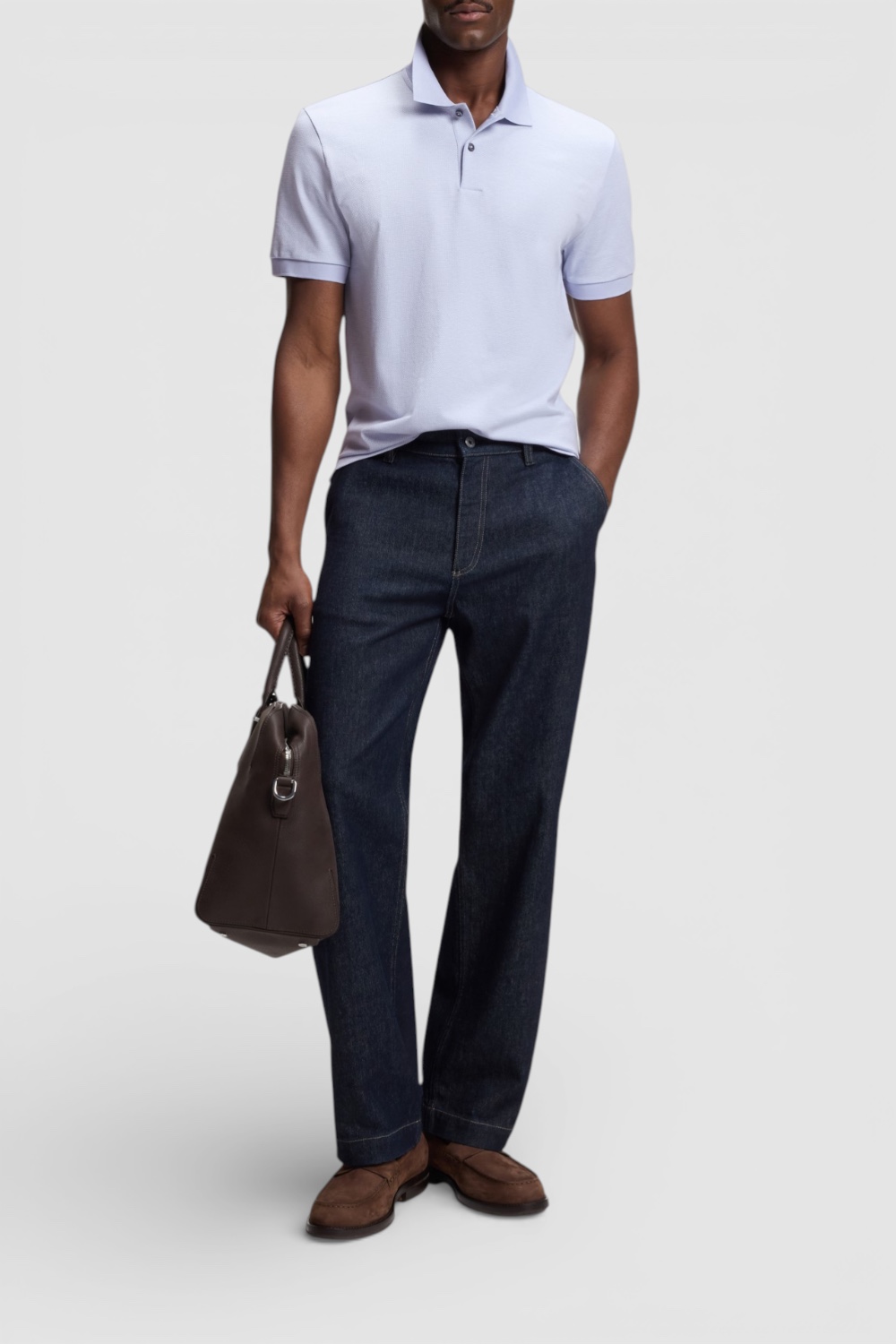 תמונת כל הלוק של חולצת פולו